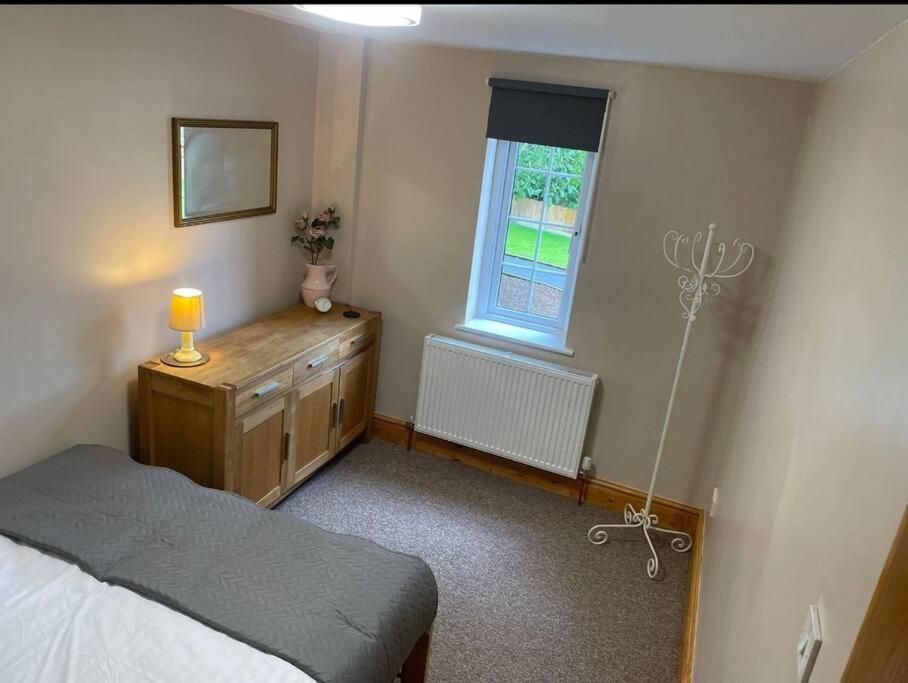 Netherton Studio Apartment 2 Рос-он-Сі Екстер'єр фото
